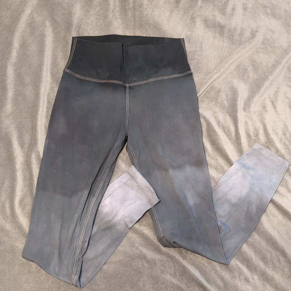NVGTN Dyed Leggings